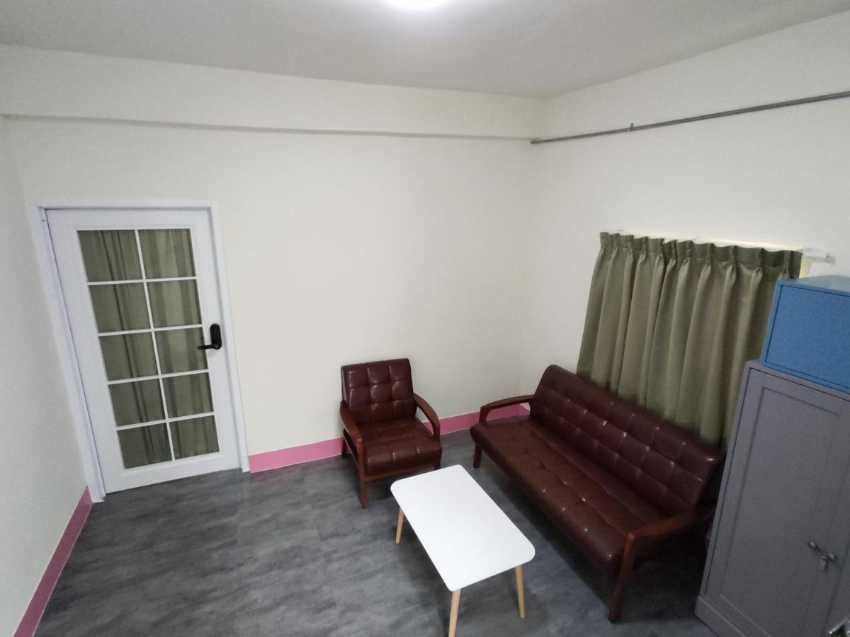 左町小鎮民宿 Zuozhen Extérieur photo